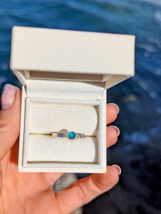 Dark Teal Sea Glass Silver Ring with Gold Details - Allure CollectionRingsBooblinka Jewellery