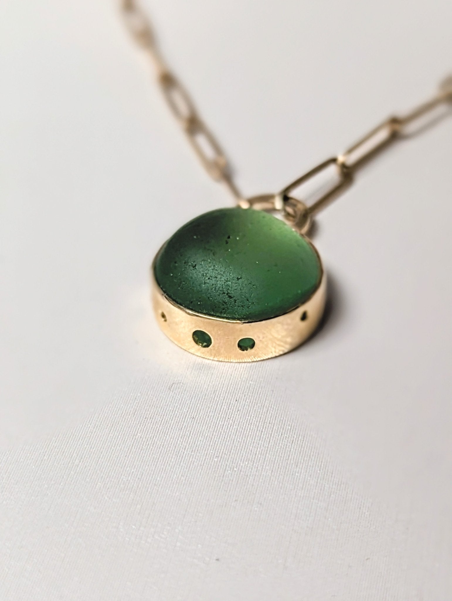 Pastel Green Sea Glass Necklace in 9 Carat Gold with Bubble Detail - Allure CollectionNecklacesBooblinka Jewellery