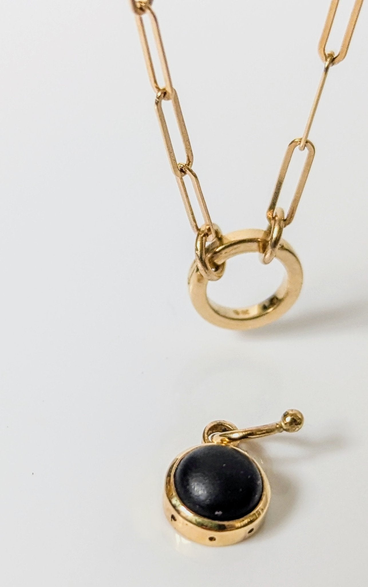 Pirate Black Sea Glass 9 Carat Gold Necklace – Allure CollectionNecklacesBooblinka Jewellery