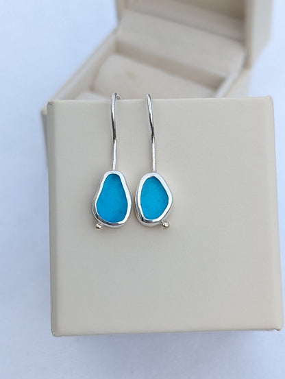 Turquoise Sea Glass Silver Drop Earrings with Gold Granule – Allure CollectionEarringsBooblinka Jewellery